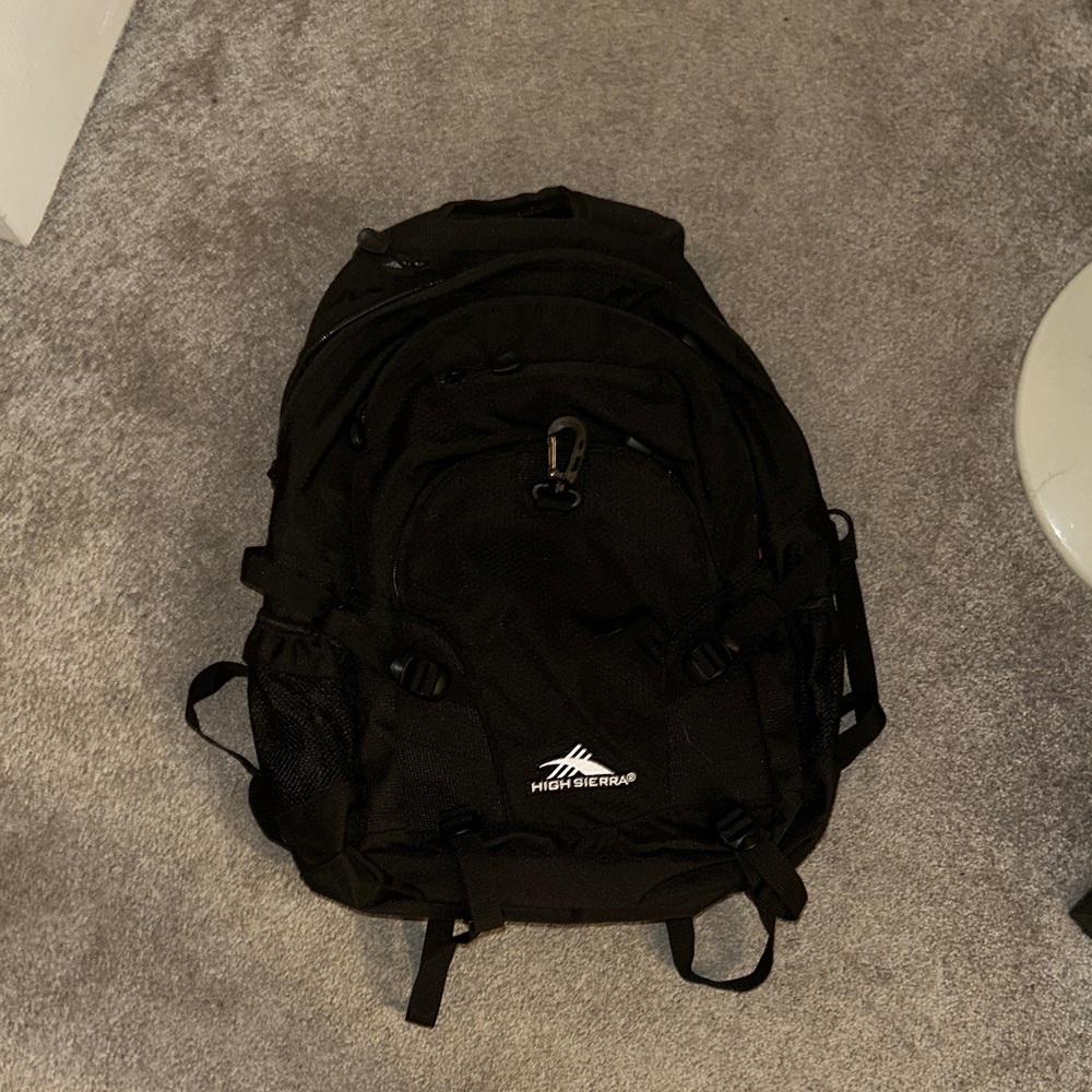 High Sierra Classic Black Backpack